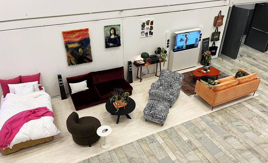 Armário M AV Cabinet TV-Lift 55¨ Slimline