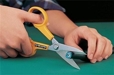 X-Acto OLFA Stainless Steel Serrated 173mm