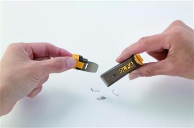 X-Acto OLFA SNAP It 'N' TRAP It™ Auto-Lock  100-DA-1