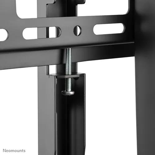 Suporte de chão NS-M4000BLACK para monitor 60-105